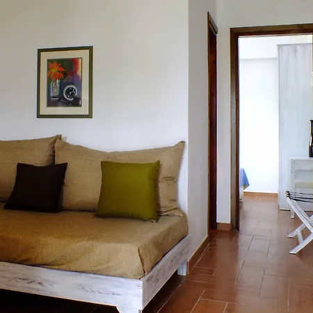 Christaras Apartamento *