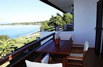 Apartament Christaras