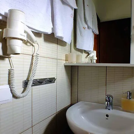 Christaras Apartmán *