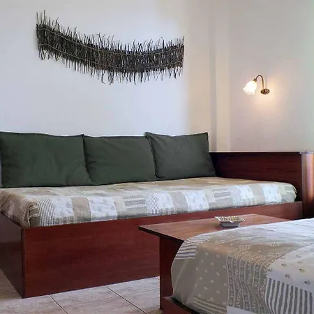 Christaras Apartamento *