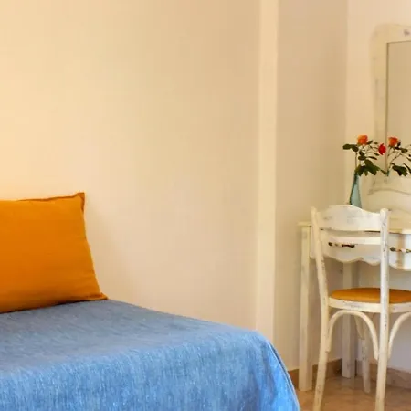 Christaras Lejlighed *