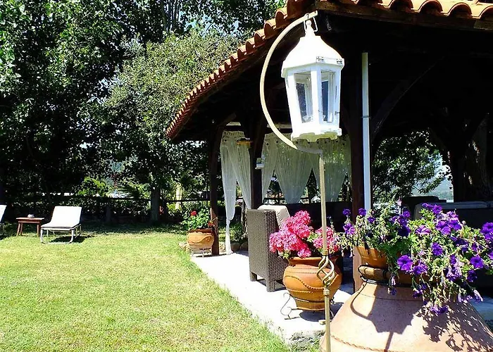 Christaras Vourvourou