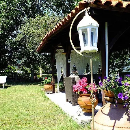 Christaras Vourvourou